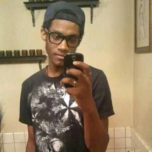 Meet your Posher, Diondre